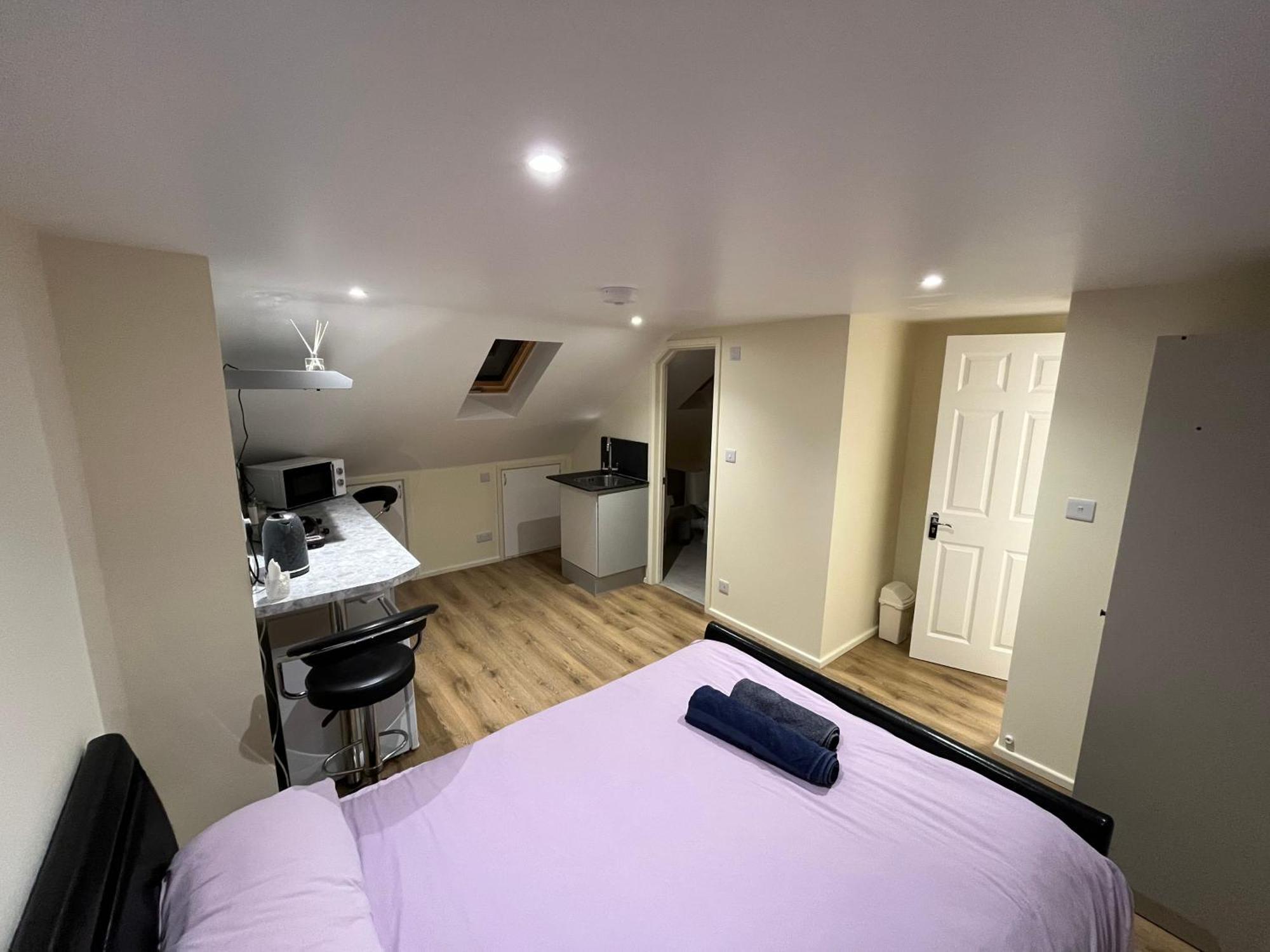 L-Houses Dagenham Bagian luar foto